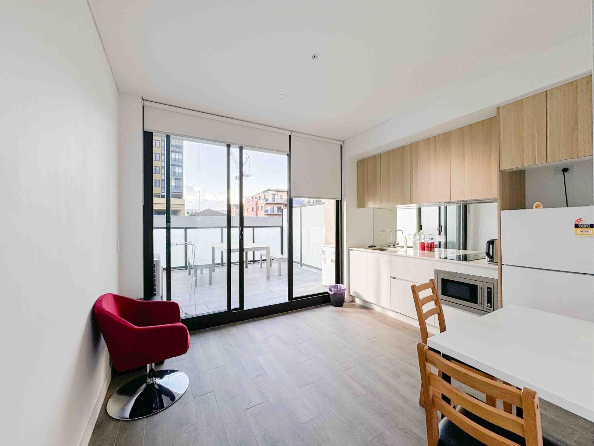 Burwood Studios At St Luke Square Сидни Екстериор снимка